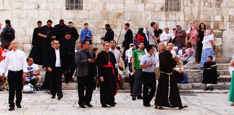 October sees many pilgrims in the Holy Land despite some fears