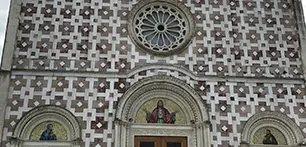 Shrine of the Holy Face of Manoppello, Abruzzo — venerating an image associated with the veil of Veronica