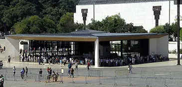 Statue of Our Lady at the Chapel of the Apparitions, Cova da Iria, Fatima